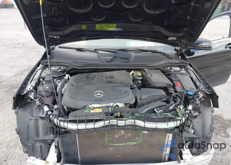 2018 Mercedes-Benz Gla 250 z USA, uszkodzony, nr VIN WDCTG4EB4JJ410574